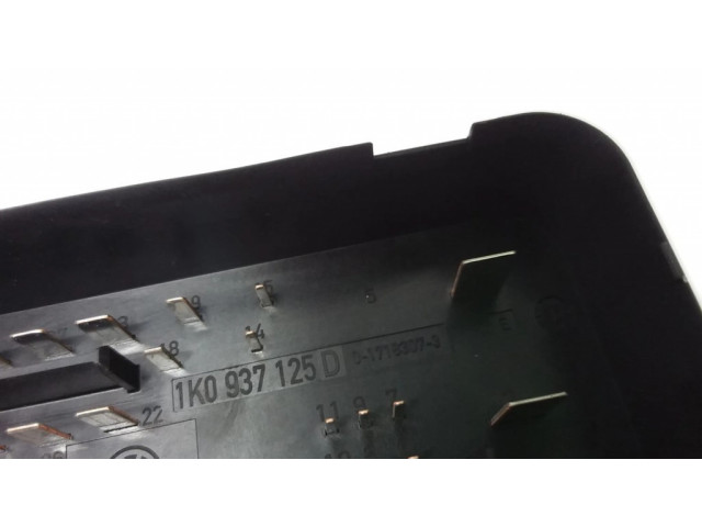 Блок предохранителей 1K0937125D Audi A3 S3 A3 Sportback 8P