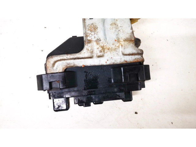 Блок предохранителей Daihatsu Terios