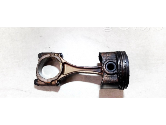 Поршень с шатуном Lexus IS 200-300 для бензинового двигателя 2.0