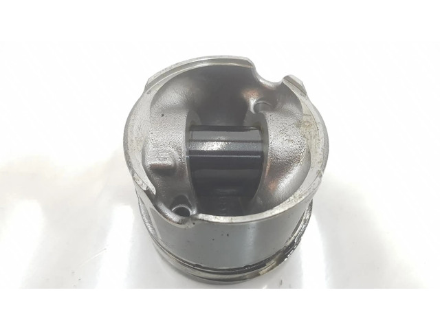  Поршень с шатуном  8580515, 11258580515  BMW X3 G01 для дизельного двигателя 2.0