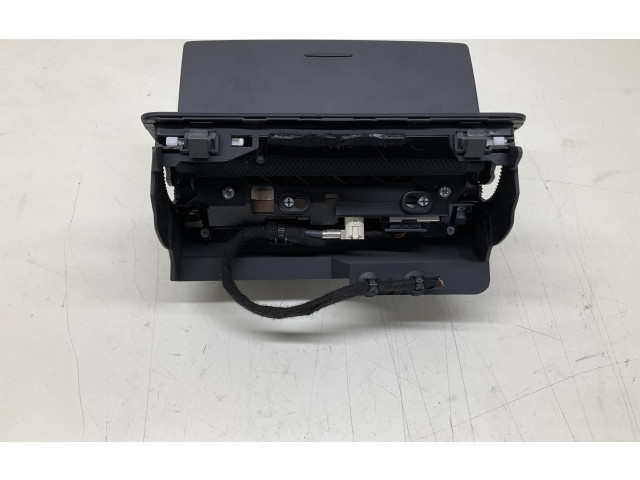 Дисплей    8U0.857.273.E.6PS, 8U0.857.273.E.6PS   Audi Q3 8U