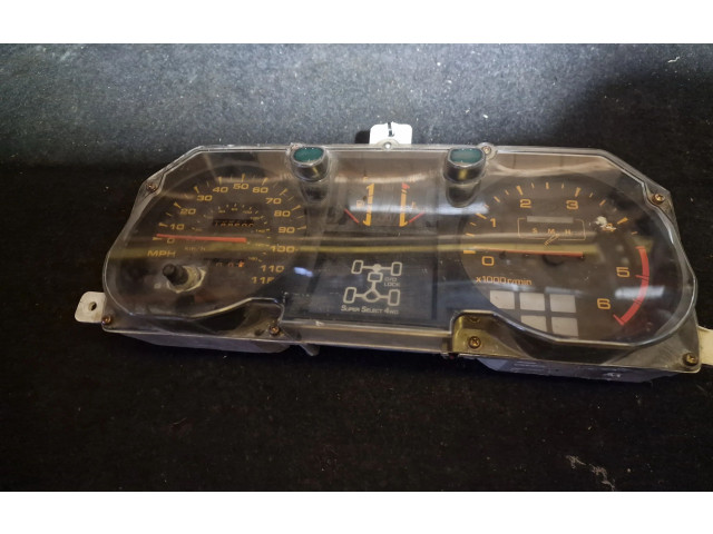 Панель приборов MB832126 Mitsubishi Pajero Sport I