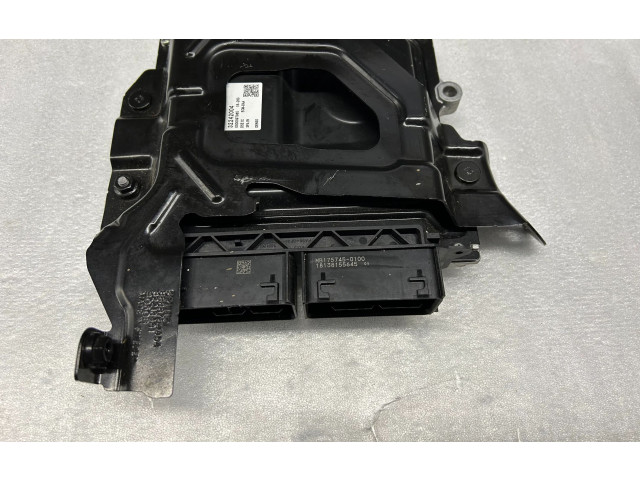 Блок управления двигателя 32242004   Volvo XC90