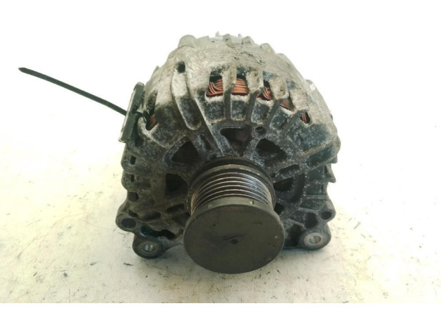 Генератор 03G903016G Audi Q5 SQ5