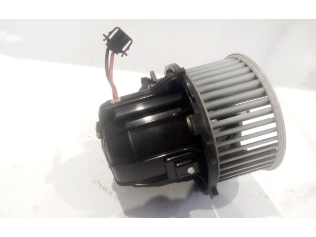 Вентилятор печки 8K1820021C Audi Q5 SQ5