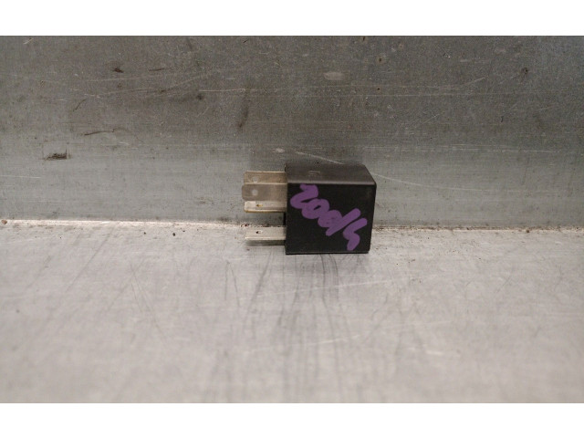 Блок предохранителей 7676504 Alfa Romeo Spider 916