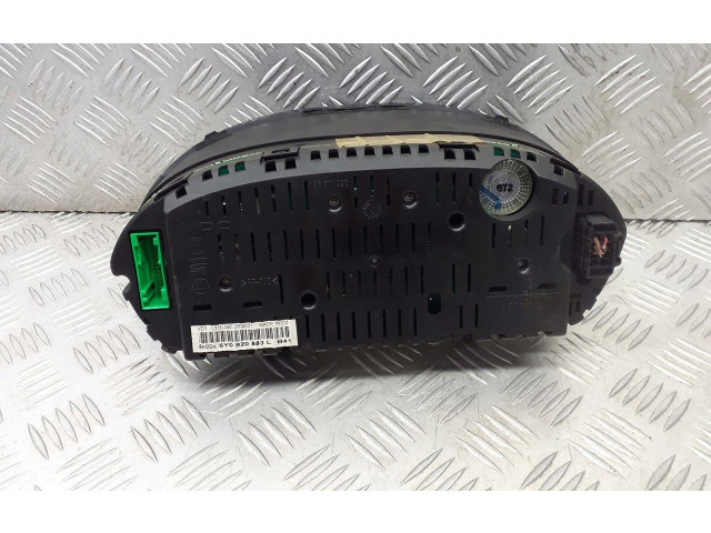 Панель приборов 6Y0920883 Skoda Fabia Mk1 (6Y)