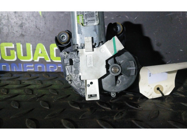 Моторчик заднего дворника 8200734582, W000004040    Dacia Duster