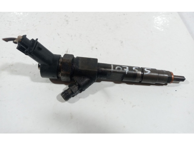 Vstřikovač 8200100272 Renault Scenic II - Grand scenic II F9Q L8