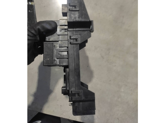   Pojistková skříňka 71405036   Lexus GS 300 350 430 450H 2007