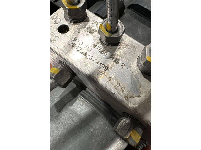 Блок АБС 476601675R   Renault  Clio V  2019 -  года