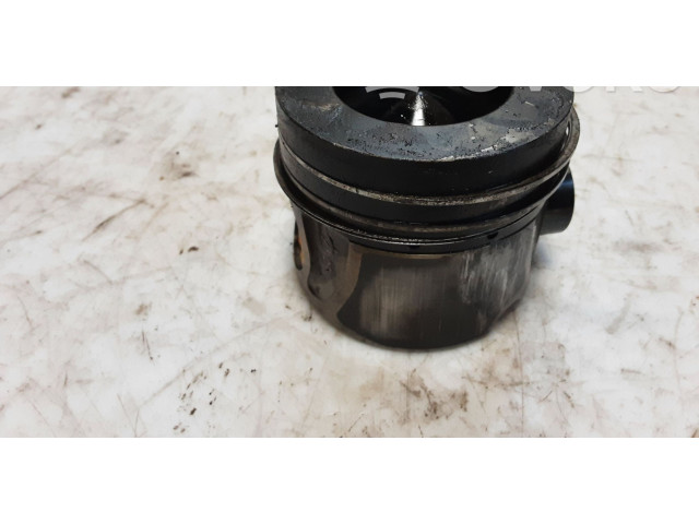  Поршень  8372M, 10R1  Audi A6 C7  