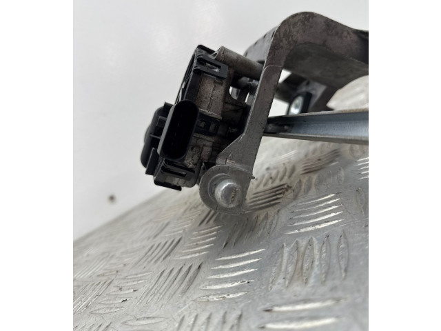 Vstřikovací čerpadlo 0390241724, 3M5117508AA Ford C-MAX I