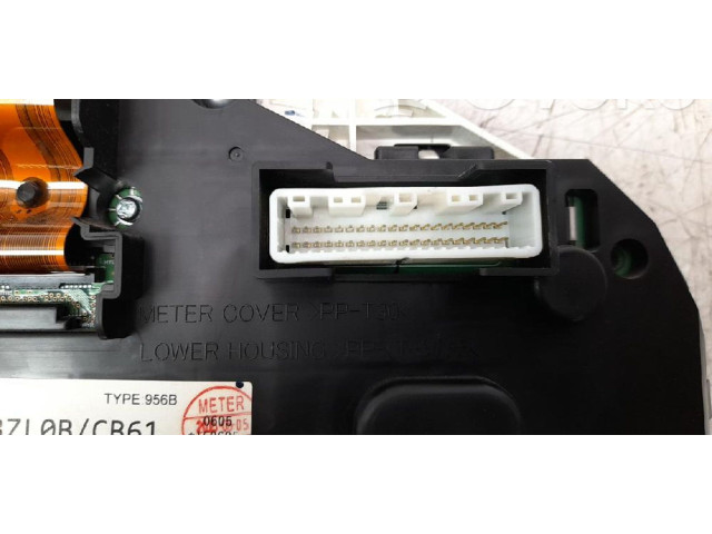 Přístrojová deska Nissan Pulsar 2014 3ZL0BCB61