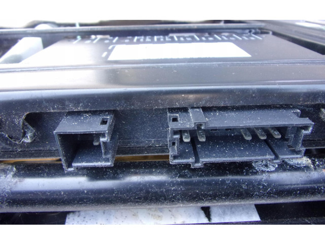 Модуль управления сидением     W6394460012    Mercedes-Benz Vito Viano W639 