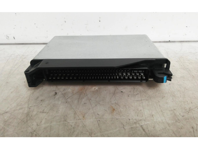 Блок управления двигателем ECU SLV27522SA050   Subaru Forester SG       