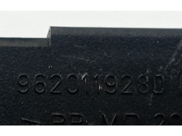 Комплект форсунок 9620119280 Peugeot 106