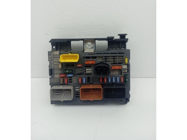 Блок предохранителей 9664706280 Citroen C4 I