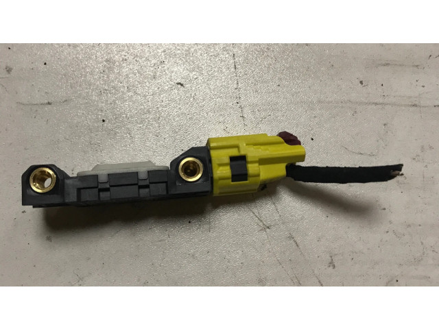 Датчик удара надувных подушек