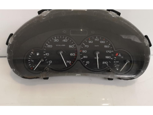 Přístrojová deska  Citroen Berlingo 1999 9662745180  