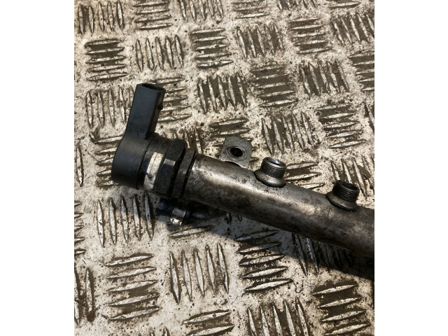 Топливная рампа 6110780449, A6110780449   Mercedes-Benz A W169   для двигателя OM 640.940