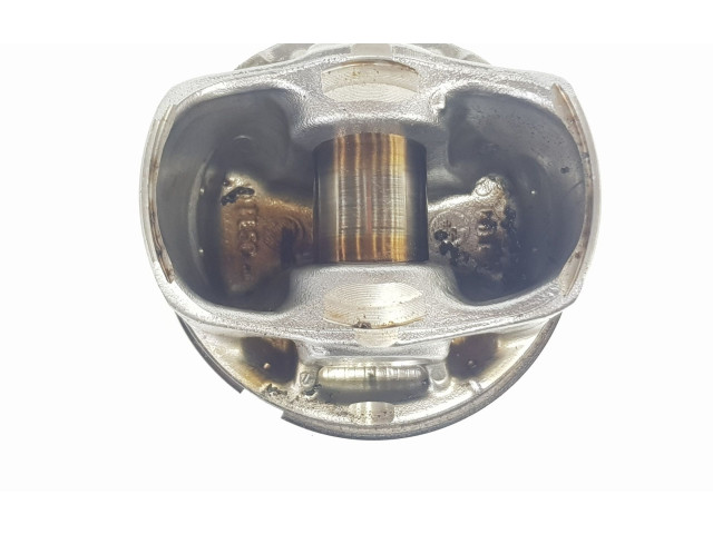  Поршень с шатуном  8678931, 11258678931  Mini One - Cooper F56 F55  