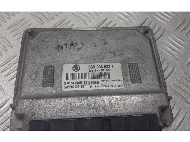 Блок управления двигателя 03D906032F   Skoda Fabia Mk1 (6Y)