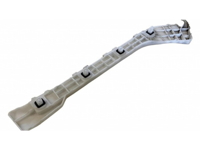 Задний держатель бампера