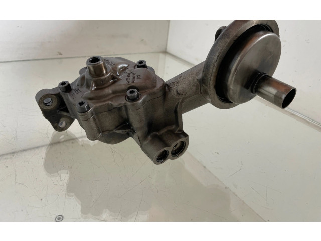 Масляный насос 059115105 Audi A6 S6 C6 4F