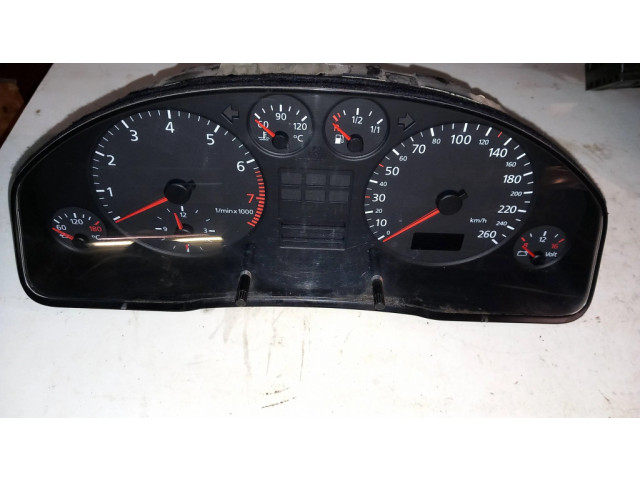 Панель приборов 4B0919860F, 110008888002 Audi A6 S6 C5 4B