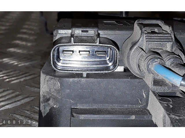 Вентилятор радиатора Mazda 5