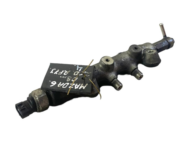 Топливная рампа    Mazda 5 2.0 