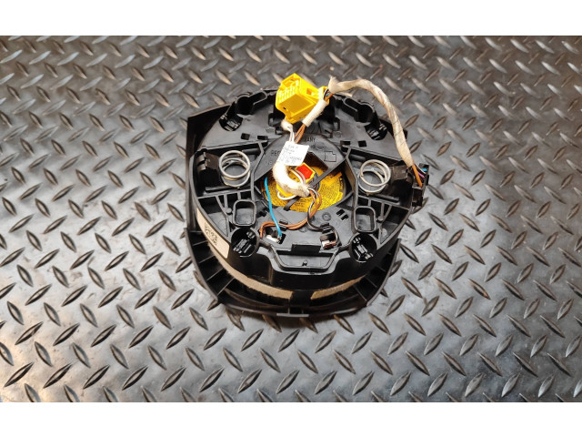 Подушка безопасности водителя 7N5880201J   Seat Alhambra (Mk2)