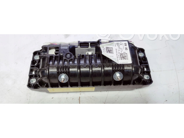 Подушка безопасности пассажира 83A880204D Audi Q3 F3