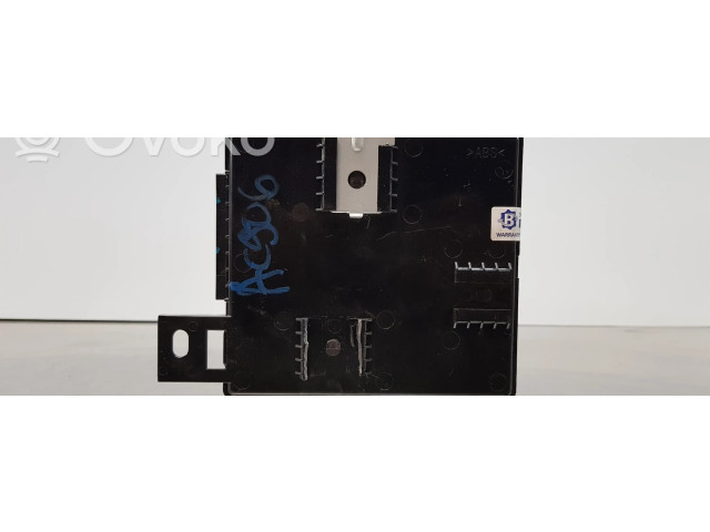 Блок комфорта 95400H8400 KIA Rio