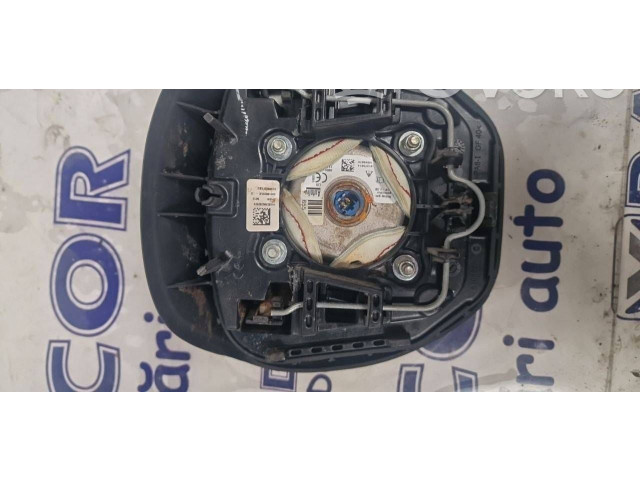 Надувная подушка для руля       Renault Clio IV  2012 -  года   