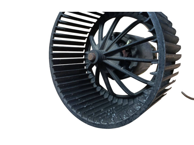 Вентилятор печки    0130063079   Renault Twingo I