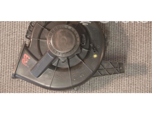 Вентилятор печки 6Q1819015 Skoda Fabia Mk1 (6Y)