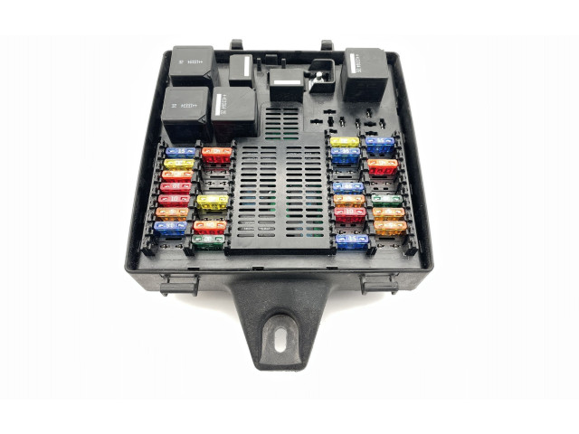 Блок предохранителей BW8314A073AA Jaguar XK - XKR