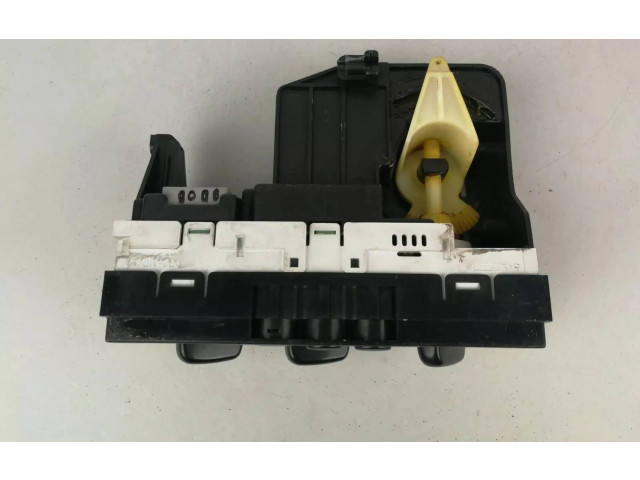 Блок управления климат-контролем 72311AE050   Subaru Legacy