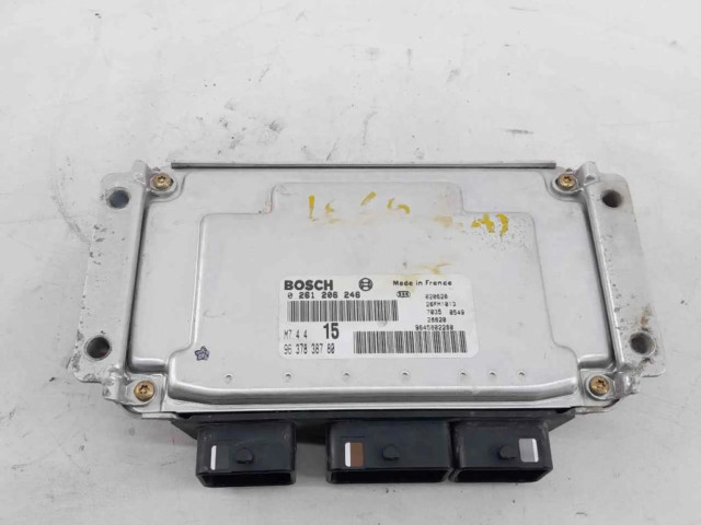 Řídící jednotka 0261206246, CENTRALITAMOTORUCE   Peugeot 106 