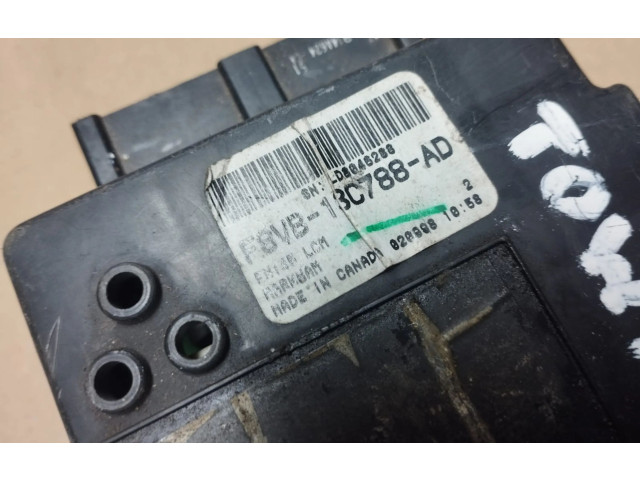 Блок управления F8VB13C788AD   Lincoln Town Car