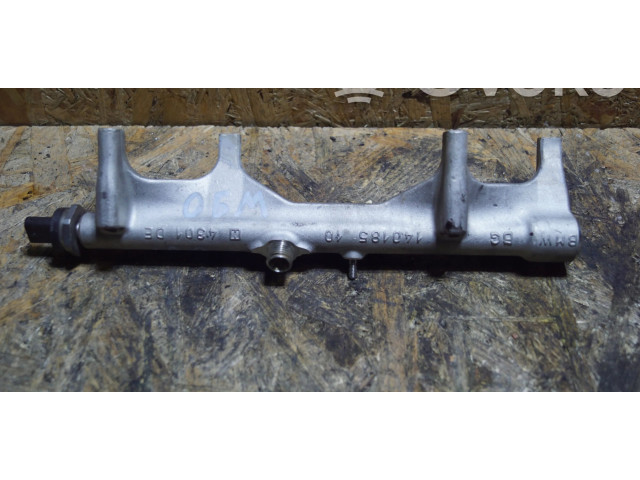 Топливная рампа 7639975   BMW 1 F20 F21  