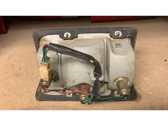 Задний фонарь левый сзади 22037445 Mitsubishi L300, Cosmos