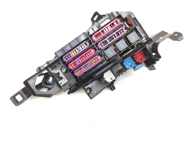 Блок предохранителей 80A971845A, AUBU902   Audi Q5 SQ5    