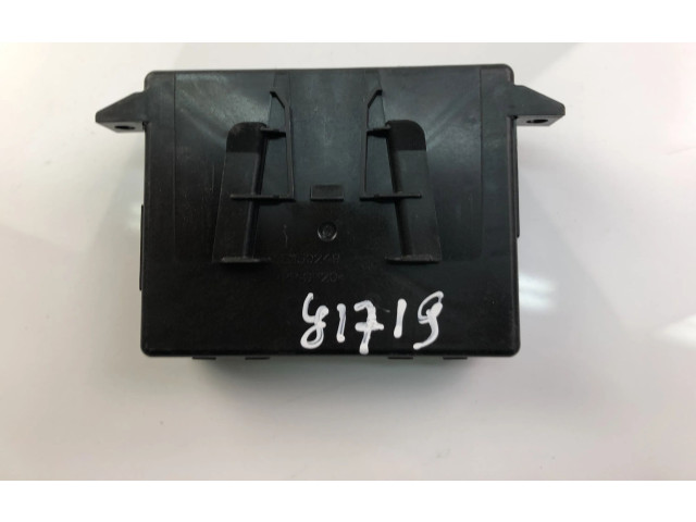 Блок управления 32296405 Volvo XC40