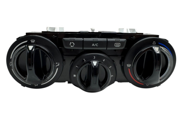 Блок управления климат-контролем 96722483ZD, E1063173   Peugeot 2008 I