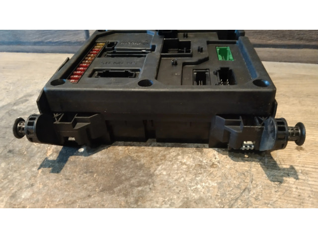 Блок предохранителей 7M0971882A Ford Galaxy