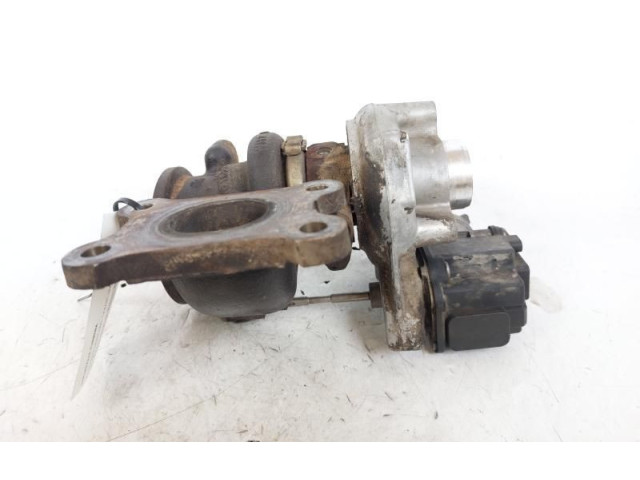 Vstřikovací lišta 04E1457215, 04E1457215 Volkswagen Caddy CPW