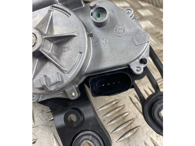 Моторчик заднего дворника 5F4955711A    Skoda Kodiaq